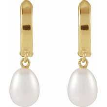 Load image into Gallery viewer, 14K Yellow Gold Cultured White Freshwater Pearl Hoop Earrings
