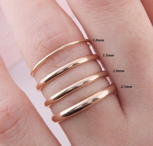 Load image into Gallery viewer, Sterling Silver Stackable Geometric Ring - Sizes 5-8
