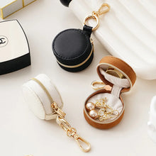 Load image into Gallery viewer, Jewelry Holder Keychain
