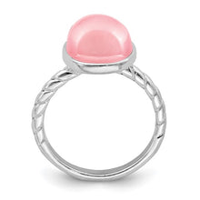 Load image into Gallery viewer, Sterling Silver Rose Quartz Ring, Size 7
